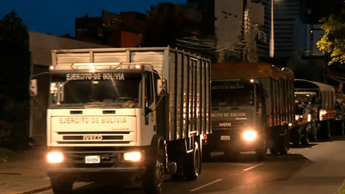 Policía y Ejército se despliegan en Yapacaní ante amenaza de bloqueo por el diésel