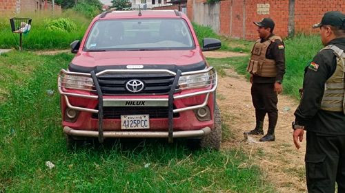 DIPROVE recupera camioneta robada en asalto armado