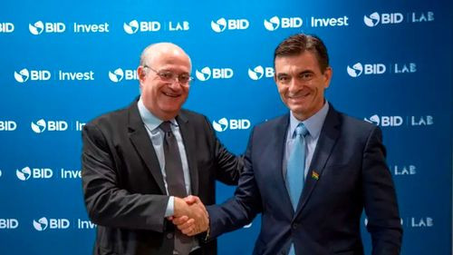 Presidente del BID visitará Bolivia a mediados de enero tras 15 años de ausencia