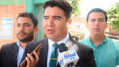 Director Jurídico deja su cargo tras requerimiento de la Alcaldía cruceña