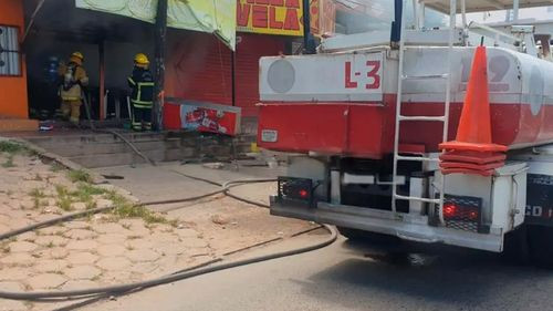 Explosión e incendio en negocio de salteñas deja tres heridos en Santa Cruz