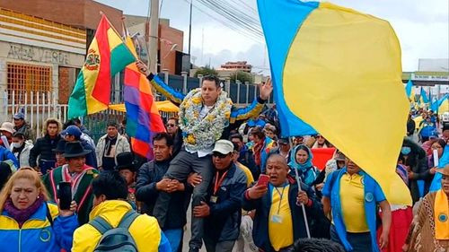 Lara busca sigla prestada para que su fuerza política compita en las subnacionales