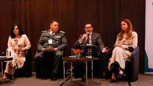 Aduana impulsa nuevo Código Aduanero ante el avance del comercio electrónico