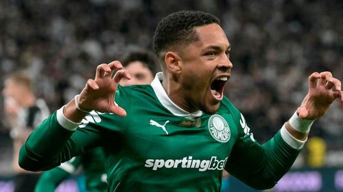 Vitor Roque brilla en Brasil y se encamina hacia la gloria con Palmeiras