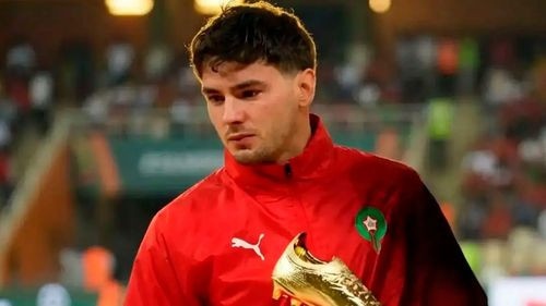 Con lágrimas, Brahim Díaz recibe la Bota de Oro tras el penal que le dio la gloria a Senegal