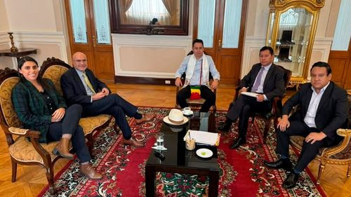 Lara se reúne con Lupo para fortalecer diálogo institucional y avanzar en gestión conjunta