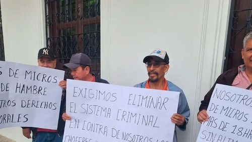 Choferes de micros inician huelga para exigir derechos laborales y control vehicular