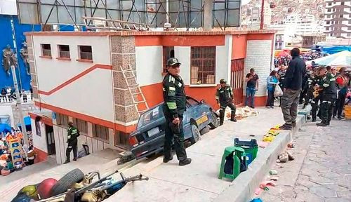 Fatal-accidente-en-el-primer-convite-de-oruro-deja-un-fallecido-y-varios-heridos