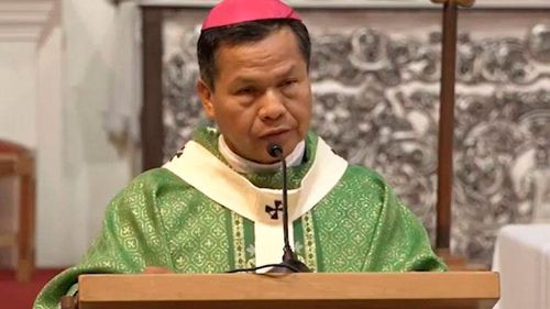 Monseñor Leigue llama a estar atentos al debate y a reflexionar sobre la violencia escolar