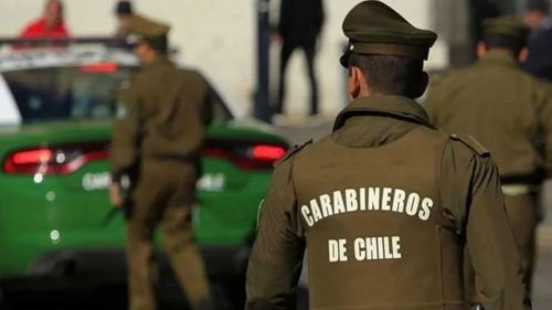 Carabineros detenidos por cobrar coimas a transportistas bolivianos en el norte de Chile