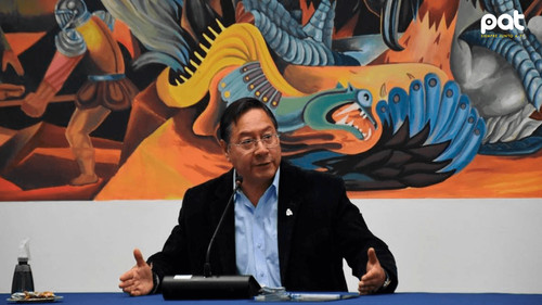 Arce pide unidad para evitar el retorno del modelo neoliberal