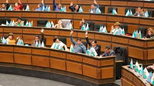 Diputados aprueban ley para regularizar el derecho propietario y la envían al Senado