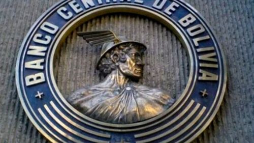 Ministro de Economía aclara que propuesta de monetizar el oro es una opinión personal del presidente del BCB