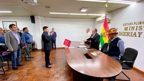 Fidel Piza del Villar es posesionado  como viceministro de minerales  tecnológicos desarrollo  productivo minero metalúrgico 
