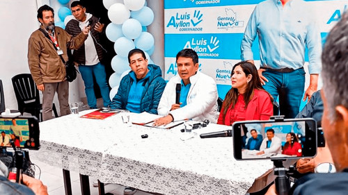 Ayllon presenta audio que busca bajar su candidatura a la gobernación