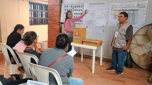 Arranca capacitación de jurados electorales para segunda vuelta en Santa Cruz y resto del país