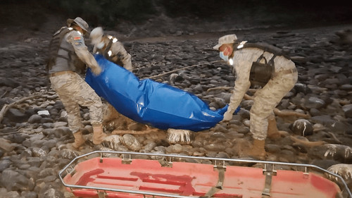  Armada Boliviana recupera el cuerpo sin vida de un hombre en el río Mapiri
