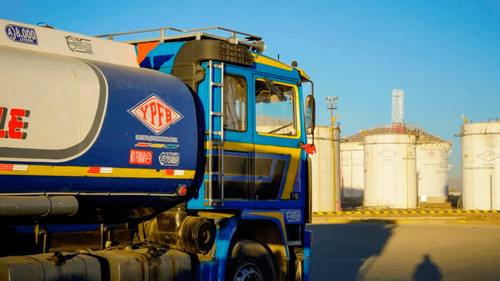  Bolivia destinó más de \$us 2.300 millones a combustibles y deuda externa hasta agosto 