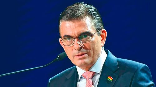 Paz propone “puertos” para Chile y puentes regionales