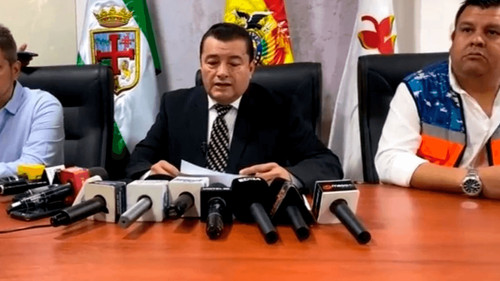 Jhonny Fernández afirma que orden de apremio quedó sin efecto y anuncia acciones legales