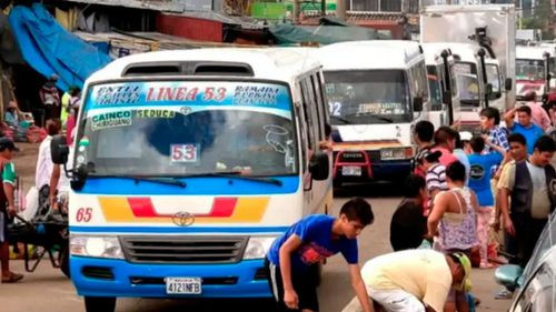 Tarifa estudiantil se mantiene tras acuerdo con micreros en Santa Cruz