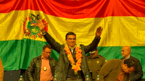 Rodrigo Paz llega a Oruro para reunirse con el Comité Multisectorial