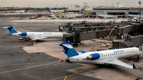 Gobierno anuncia foro internacional para atraer aerolíneas extranjeras 