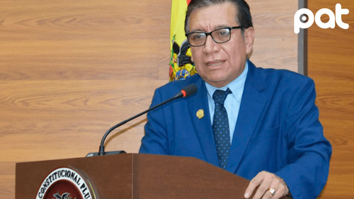 Imagen de Exmagistrado Gonzalo Hurtado del TCP se presenta a declarar por investigación de prórroga