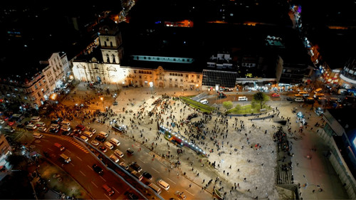 Alcalde de La Paz denuncia vandalismo en plaza San Francisco