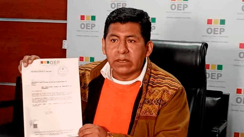  TSE observa preguntas del referéndum propuesto por Arce