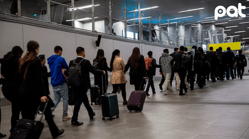 Chile expulsa a 86 extranjeros a Bolivia y Colombia