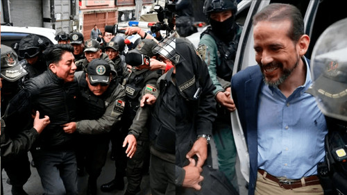 Camacho y Pumari llegan a la audiencia por el caso &quot;Golpe I&quot;