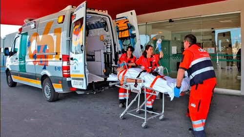Explosión en una vivienda deja una mujer fallecida y tres heridos de gravedad 