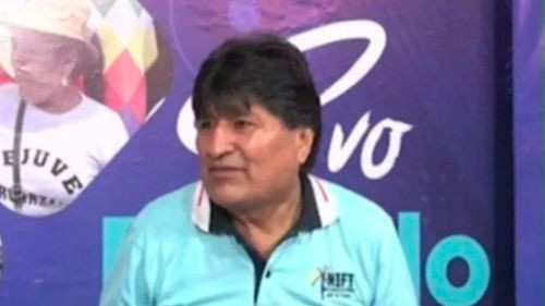 Evo Morales afirma que el gobierno desplegó policías en embajadas para evitar que pida asilo