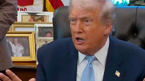 Trump abre posibilidad de diálogo con Venezuela mientras evalúa acciones militares